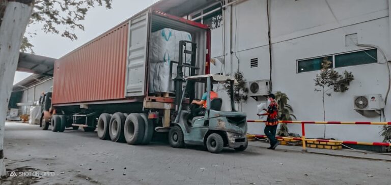 pengiriman container Jakarta Atambua